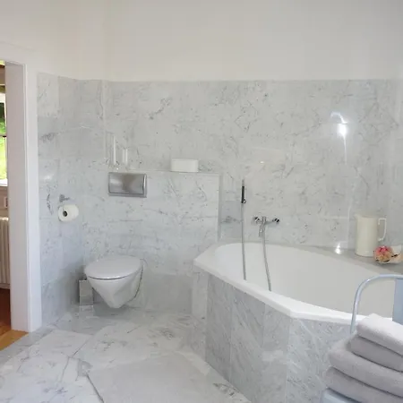 Gruenes Gold Am Leisberg Bed & Breakfast Baden-Baden