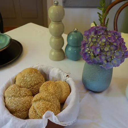 Bed & Breakfast Gruenes Gold Am Leisberg 4*