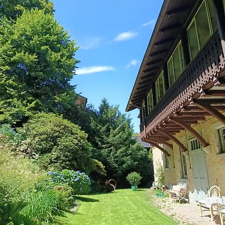 Panzió Gruenes Gold Am Leisberg 4*
