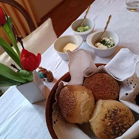 Oda ve Kahvaltı Gruenes Gold Am Leisberg Baden-Baden
